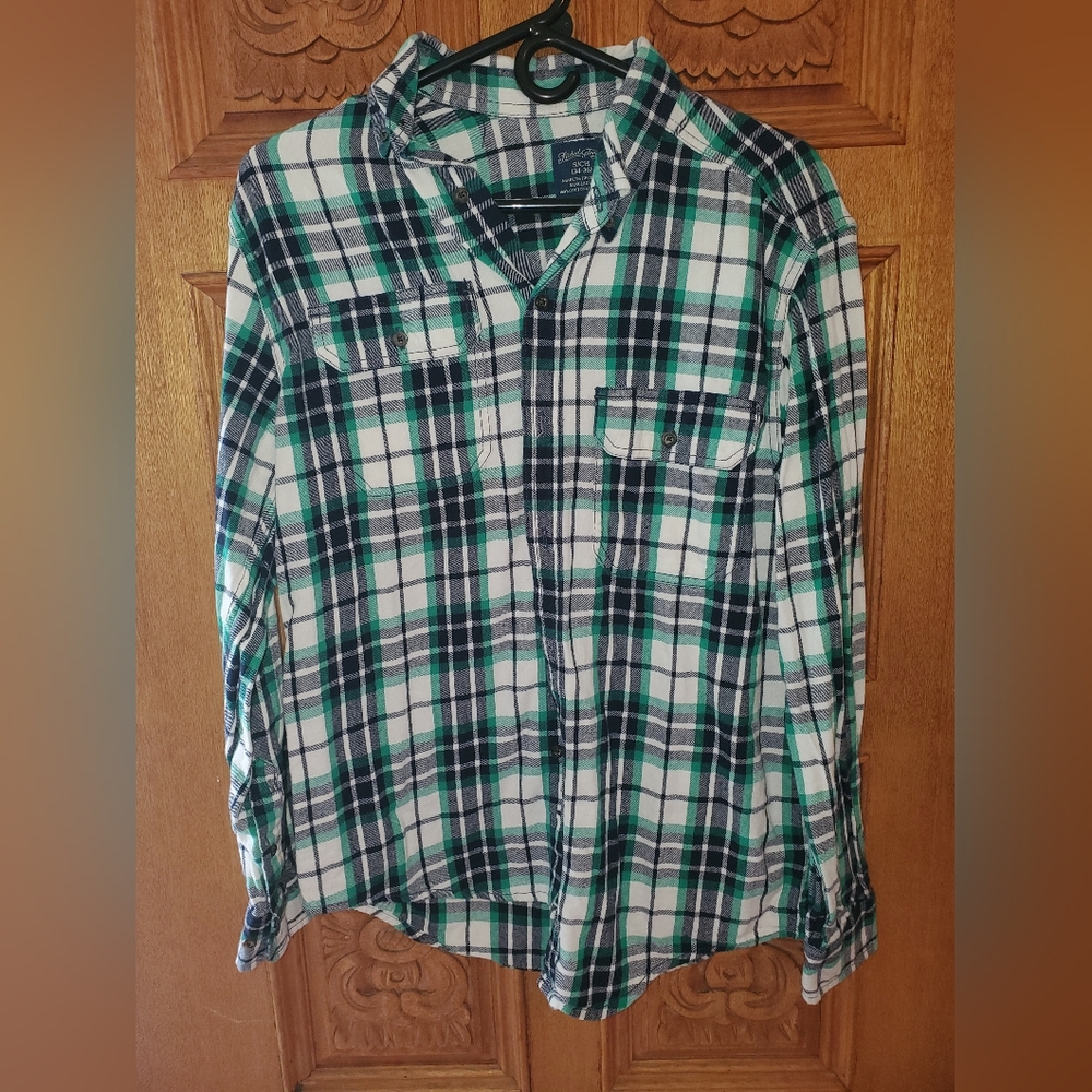 Faded Glory men's flannel. Size small.